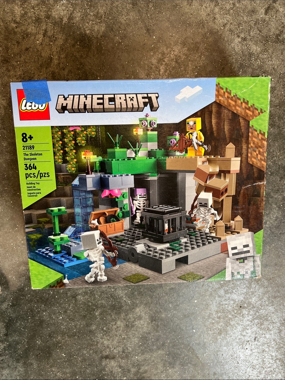 LEGO Minecraft The Skeleton Dungeon: 21189